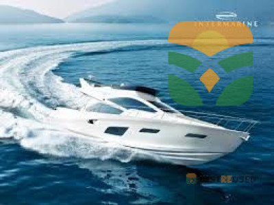 Boat for Sale – Excellent Condition | Smooth Sailing, Power & Comfort