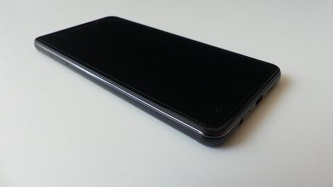 Smartphone wie neu, mit Ladegerät — München
