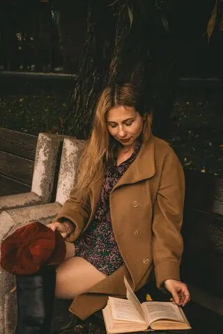 Trench Coat، Dubai