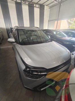 Kia Carens For sale