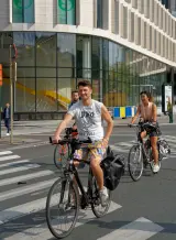 City e-bike, Melbourne - thumbnail 2
