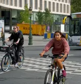 Step through electric bike, London - thumbnail 1