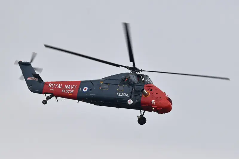 Robinson R22