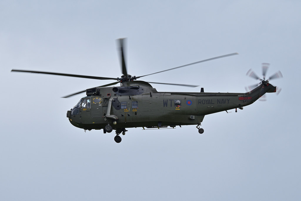 Robinson R22, London - photo 2