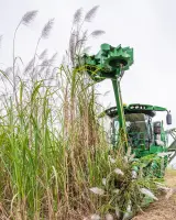 Hong Kong Compact farm tractor - thumbnail 1