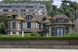 Hillside villa, New York - thumbnail 4